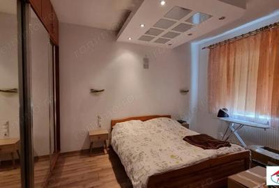Apartament cu 3 camere decomandat în Central - 11