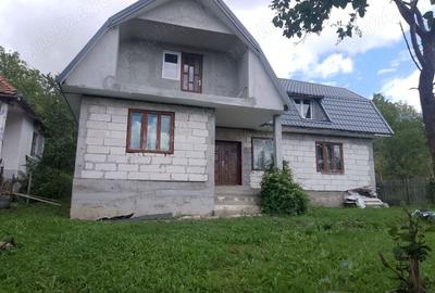 Casă cu 3 camere cu Teren 63 Mp în Mireș - 1