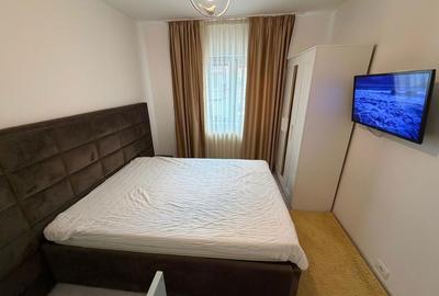 Apartament cu 3 camere decomandat în Mărăcineni - 3