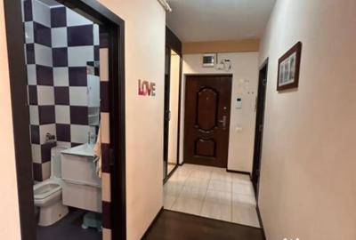 Apartament cu 2 camere decomandat în Far - 11