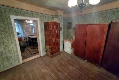 Casă cu Teren 40 Mp în Bogodinț - 13