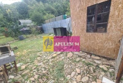 Casă cu 7 camere cu Teren 423 Mp în Poiana - 1