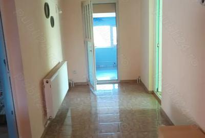 Casă cu 4 camere cu Teren 1000 Mp în Central - 4