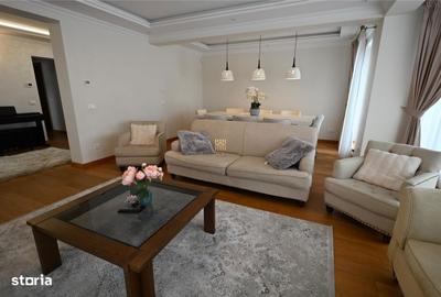Casă cu 4 camere în Dragomirna - 12
