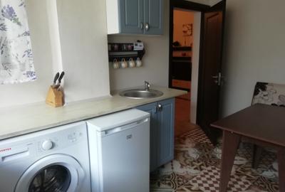 Corp de casa 4 camere liber la vanzare zona AFI - 10