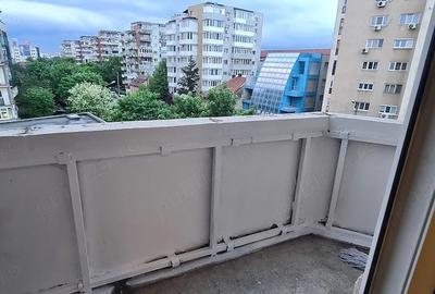 Apartament cu 2 camere decomandat în Simion Bărnuțiu - 9