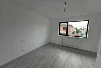 Vila tip duplex cu 4 camere si teren propriu 150 mp, Comuna Berceni - 9