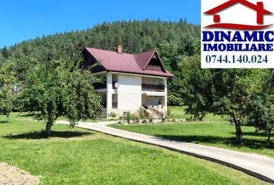 Casa Batca Doamnei + 2500 mp teren, 249 000 EURO - 1