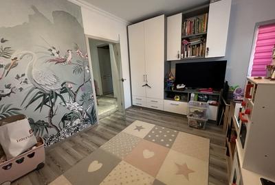 Apartament 3 camere, semidecomandat, 56 mp,  zona Eroilor - 3