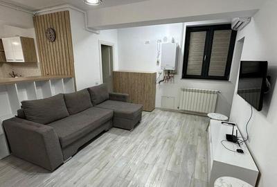 Apartament cu 2 camere semidecomandat în Mamaia