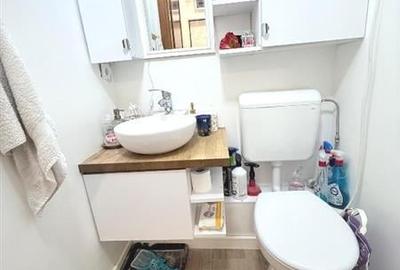 Vanzare 3 camere decomandat - 2 gr sanitare - Drumul Taberei - Metrou Raul Doamn - 12