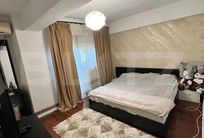 Apartament cu 3 camere decomandat în Rovine - 12