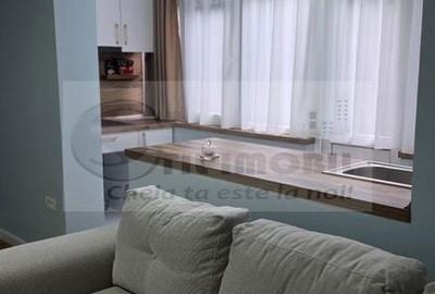 De vânzare - Apartament 4 camere) - 70 mp, Podu Roș, Aleea Rozelor - 8