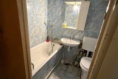 Apartament cu 3 camere semidecomandat în Berceni - 3