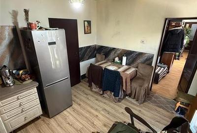 Casă individuală cu 6 camere cu Canalizare în Central - 18