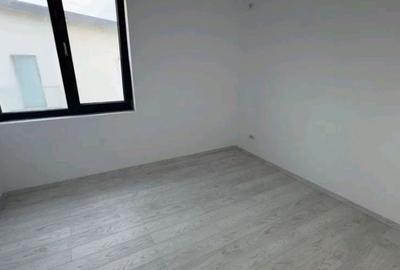 Casa Tip Duplex, 4 Camere , curte - Comuna Pantelimon/Selgros- Comision 0% - 7