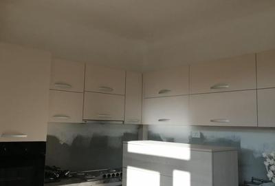 Apartament cu 2 camere decomandat în Central - 1