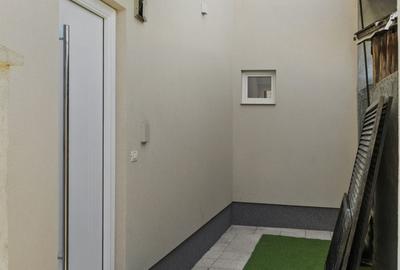 Vila sector 1 - 300mp - P+2+M - 11 camere - Chitila - 17