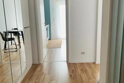 Garsonieră decomandată, mobilată în Tractorul - 4