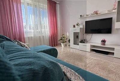 Studio luminos spre vanzaare, la poalele Pietrei Craiului - Zărnești Studio luminos spre vanzaare, la poalele Pietrei Craiului - Zărnești - 1