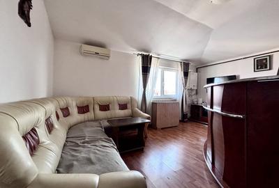 Apartament decomandat, cu gaze, zona linistita