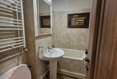 Apartament cu 2 camere semidecomandat în Rovine - 4