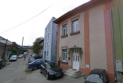 Birou, 1050 mp în Timpuri Noi
