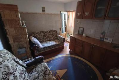 Casă cu 4 camere cu Teren 1000 Mp în Mărăcineni - 3