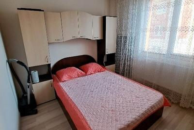 Apartament cu 3 camere semidecomandat, mobilat în Rahova - 8