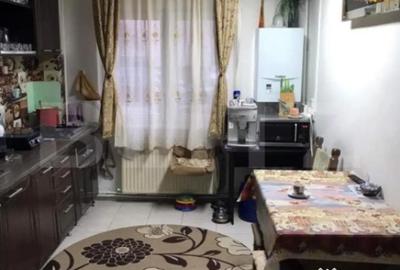 Apartament cu 3 camere decomandat în Micro 16 - 13