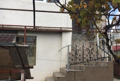 Casă cu 6 camere în Central - 5