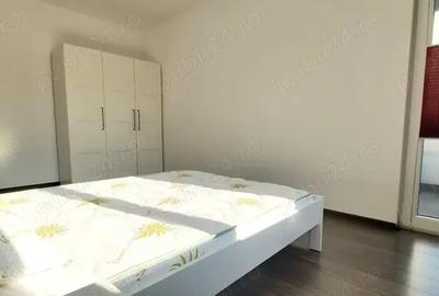 Inchiriez apartament cu 3 camere, bloc nou, zona Cornisa - 2