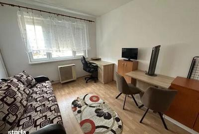 Garsonieră în 7 Noiembrie - 2