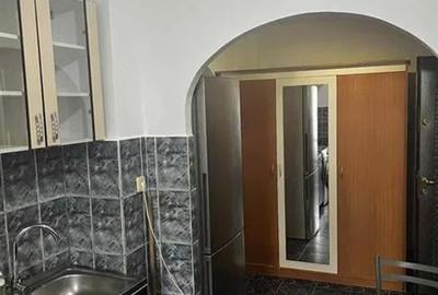 Apartament 2 camere decomandat etaj 4 zona Soarelui - 4