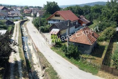 Teren de 860 mp, în Albești - 1