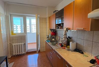 Calea Moșilor - Vodafone - bloc 1983 Calea Moșilor - Vodafone - bloc 1983 - 5