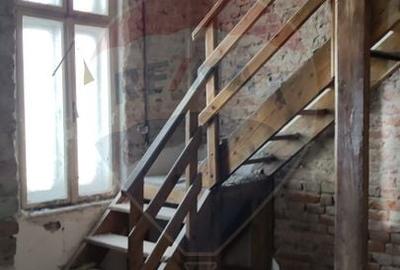 Spațiu comercial, de 68.339996337891 mp, în Ultracentral - 15