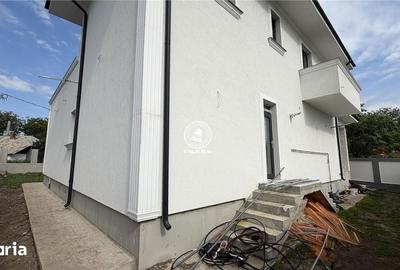 Casă cu 6 camere cu Teren 750 Mp în Aroneanu - 3