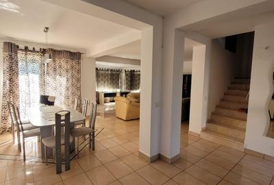 Cartier Boreal - Vila  P+ 1 -  3 camere - garaj - curte amenajata - termen lung - 17