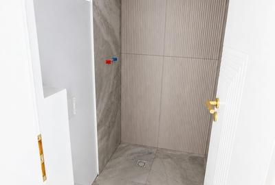Apartament cu 4 camere decomandat în Central - 1