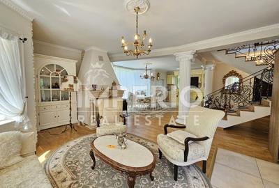 Casa individuala la cheie + garaj si curte spectaculoasa!