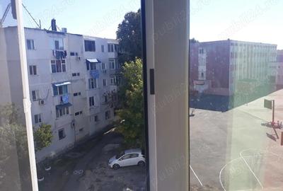 Garsonieră nedecomandată în CET - 2