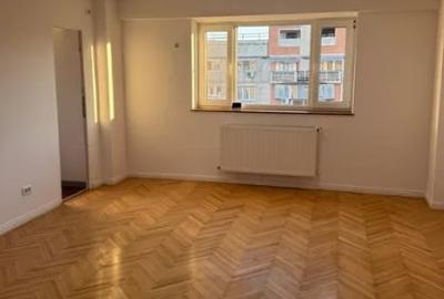 Calea Calarasilor, Muncii Metrou,bl.1995,DECOMANDAT,Renovat,2 bai,centrala,Liber - 1