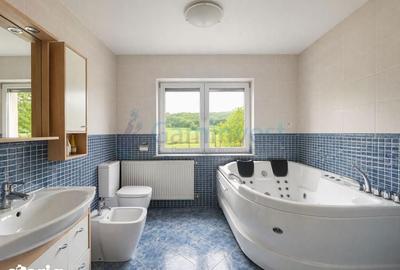 Casă cu 5 camere cu Teren 2778 Mp în Hidiș - 1