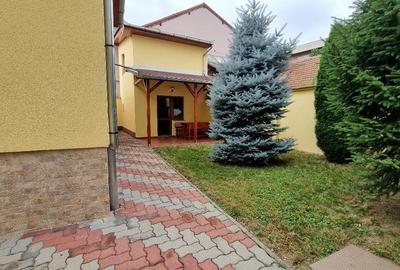 Casa solida parter in zona Titulescu