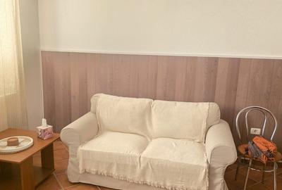 Apartament cu 4 camere decomandat în P-ța Universității - 12