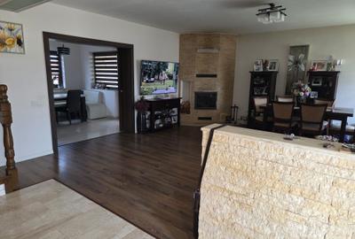 Casă cu 4 camere în Micești - 3