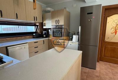 Casa P+1+M, 5 camere, teren 320m Stadion, City Park, Delfinariu, Bulevard Mamaia - 10