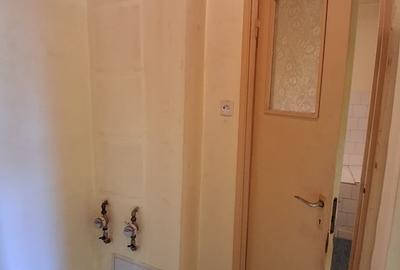 Apartament cu 3 camere semidecomandat în Giurgiului - 4