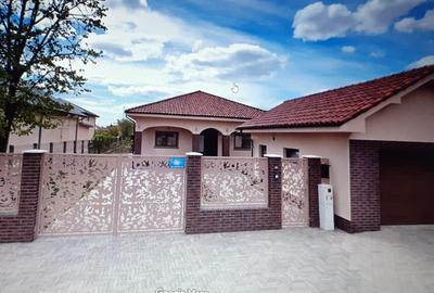 Casă cu 5 camere cu Canalizare în Cumpăna - 12